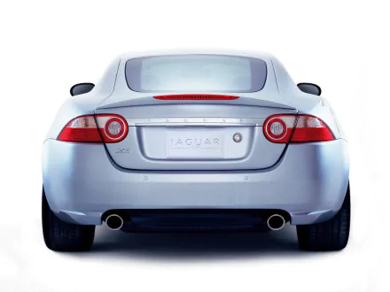  jaguar xk rear view