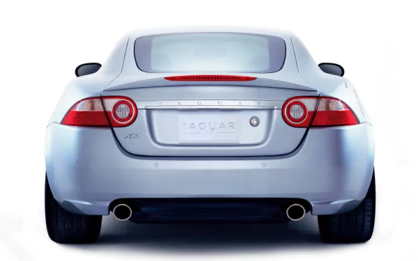 jaguar xk rear view