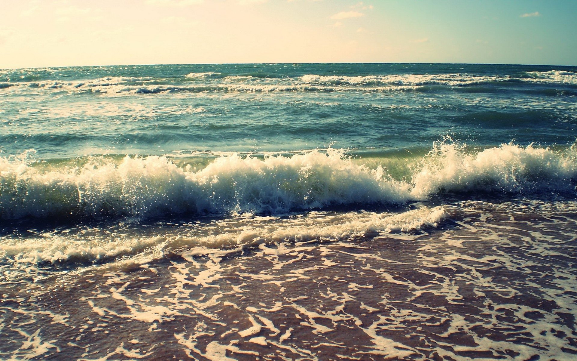 Download Nature Wave HD Wallpaper