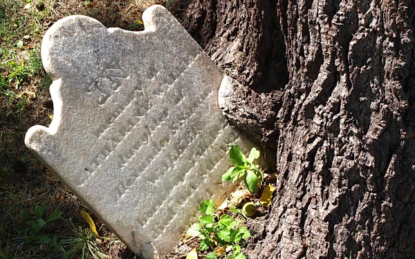 man made tombstone HD Desktop Wallpaper | Background Image