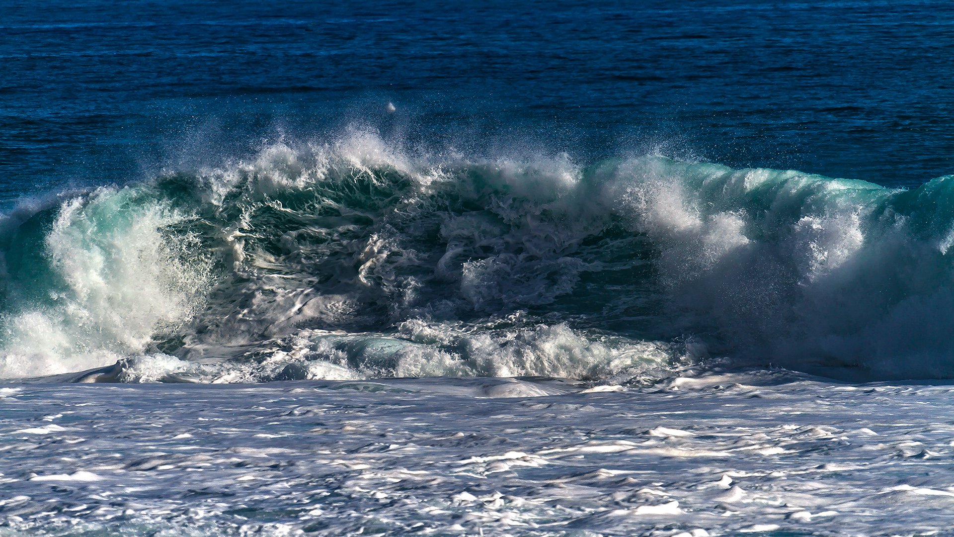 Natural wave. Атлантический океан шторм. Бушующее море. Море, волны. Океан волны.