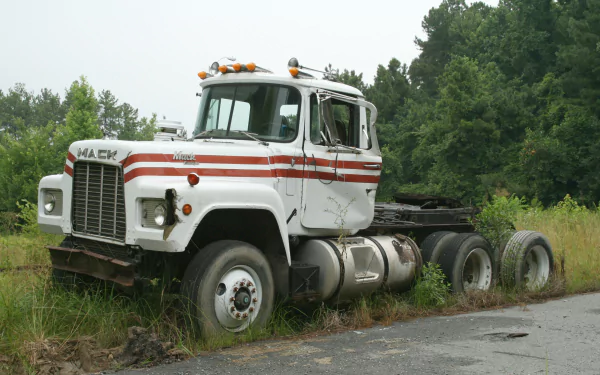 vehicle Mack Trucks HD Desktop Wallpaper | Background Image