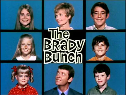 HD PC desktop wallpaper: nine-face grid surrounding the central The Brady Bunch logo — classic Brady Bunch TV show background.