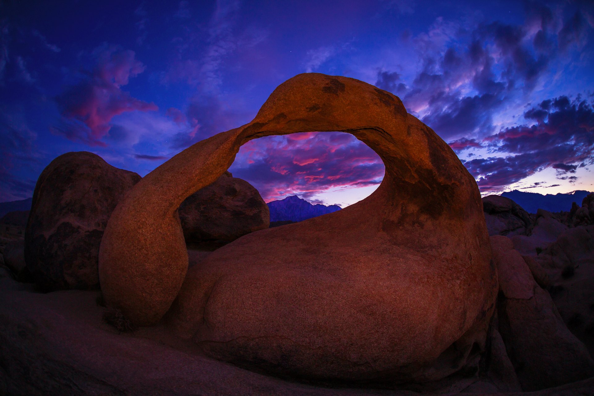 Midnight Stone Arch — HD Night Nature Wallpaper | 2048x1365 | Wallpaper ...