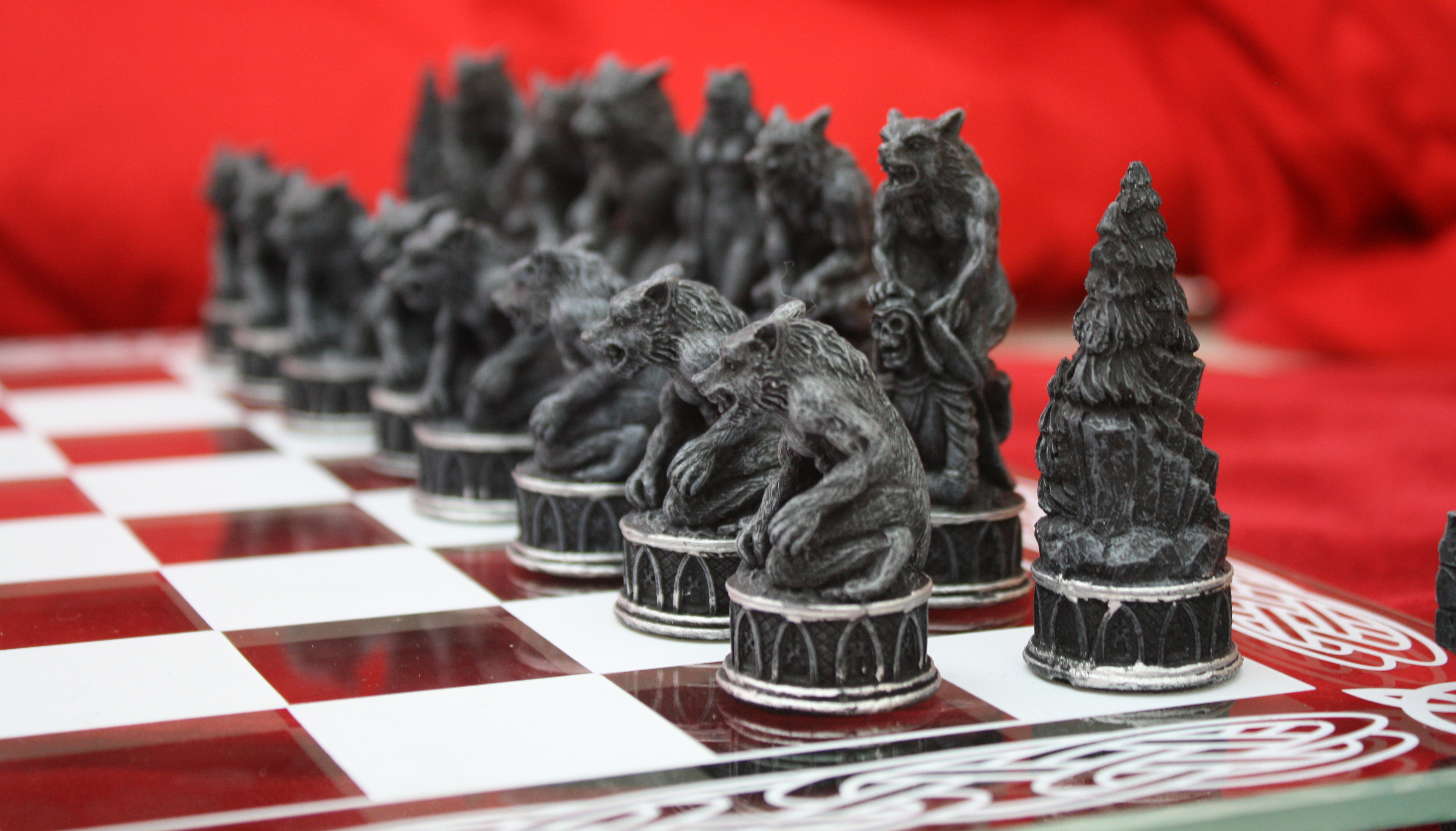 Chess set 1080P, 2K, 4K, 5K HD wallpapers free download