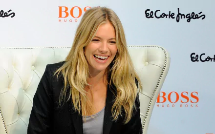 Celebrity Sienna Miller HD Desktop Wallpaper | Background Image