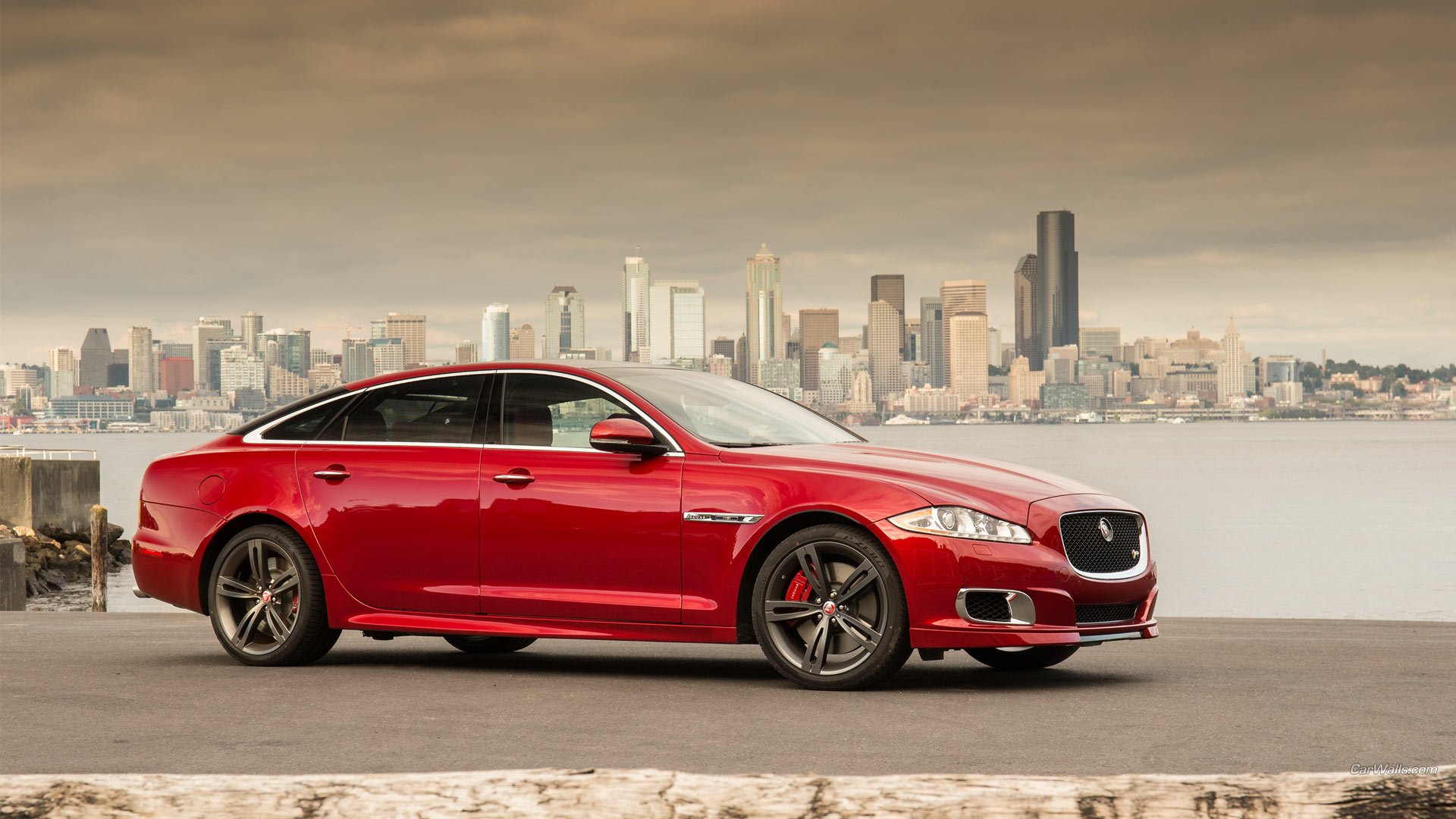 Download Vehicle Jaguar XJR HD Wallpaper