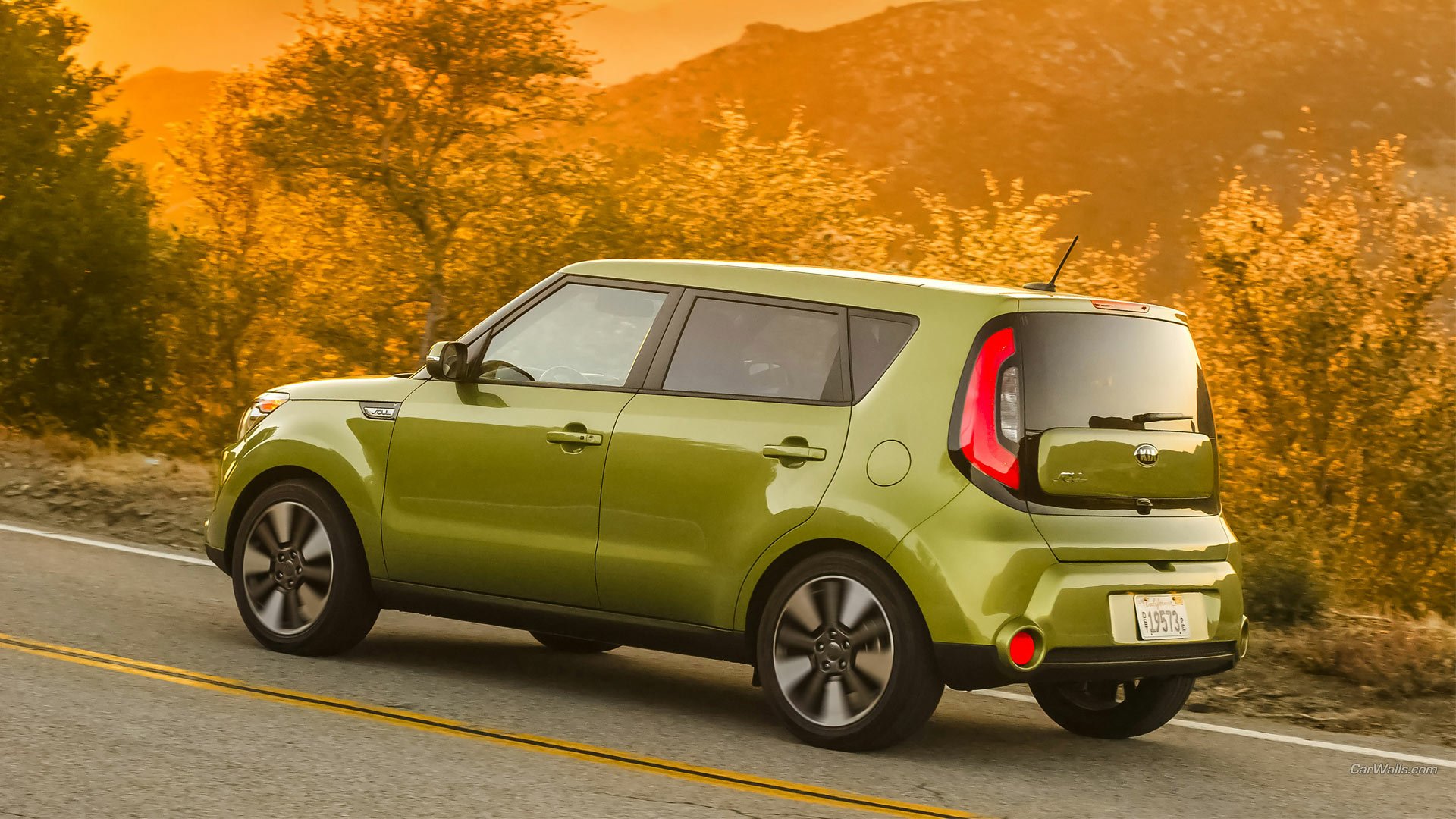 Download Vehicle Kia Soul HD Wallpaper