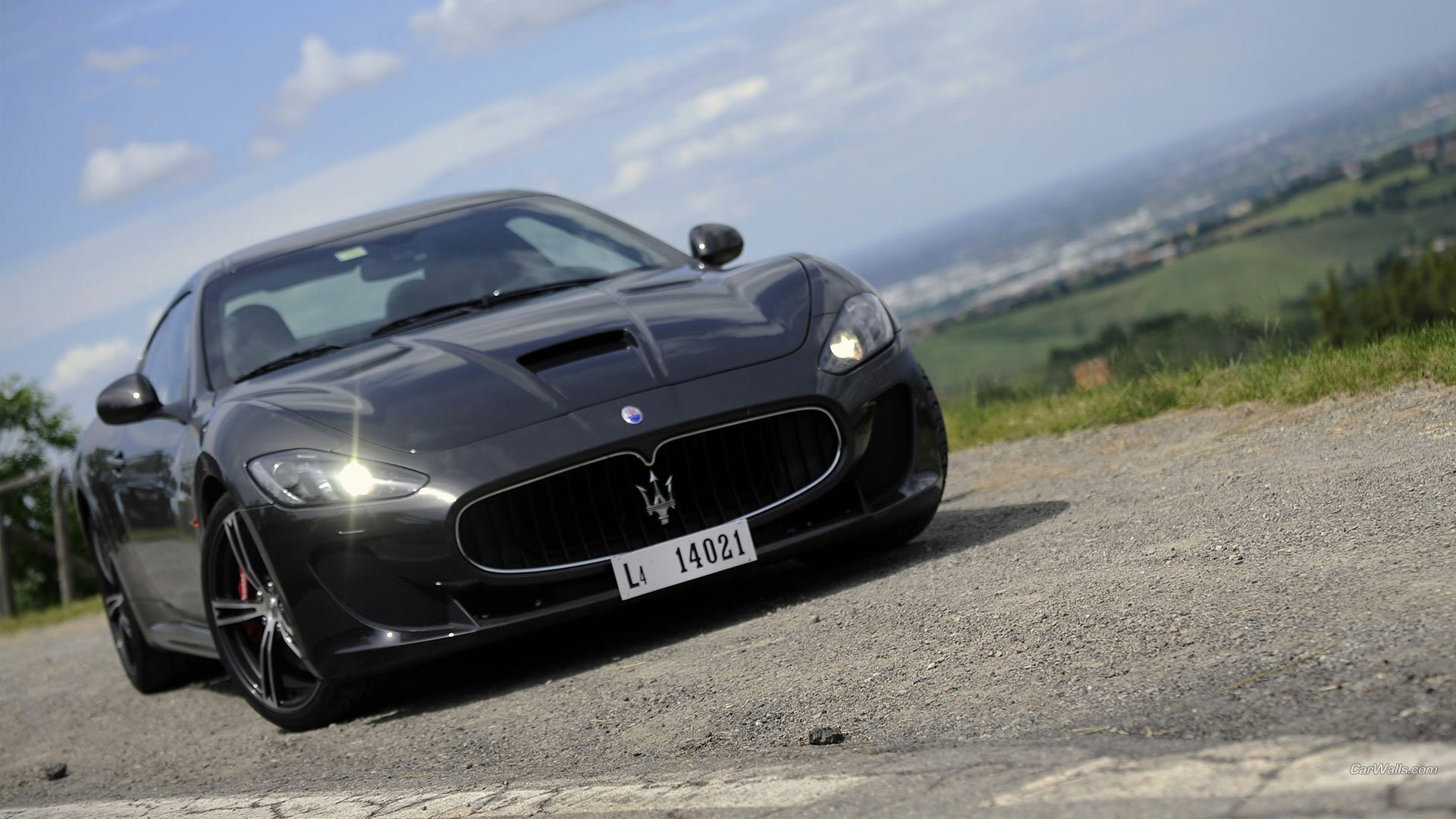 Download Vehicle 2014 Maserati GranTurismo MC Stradale HD Wallpaper