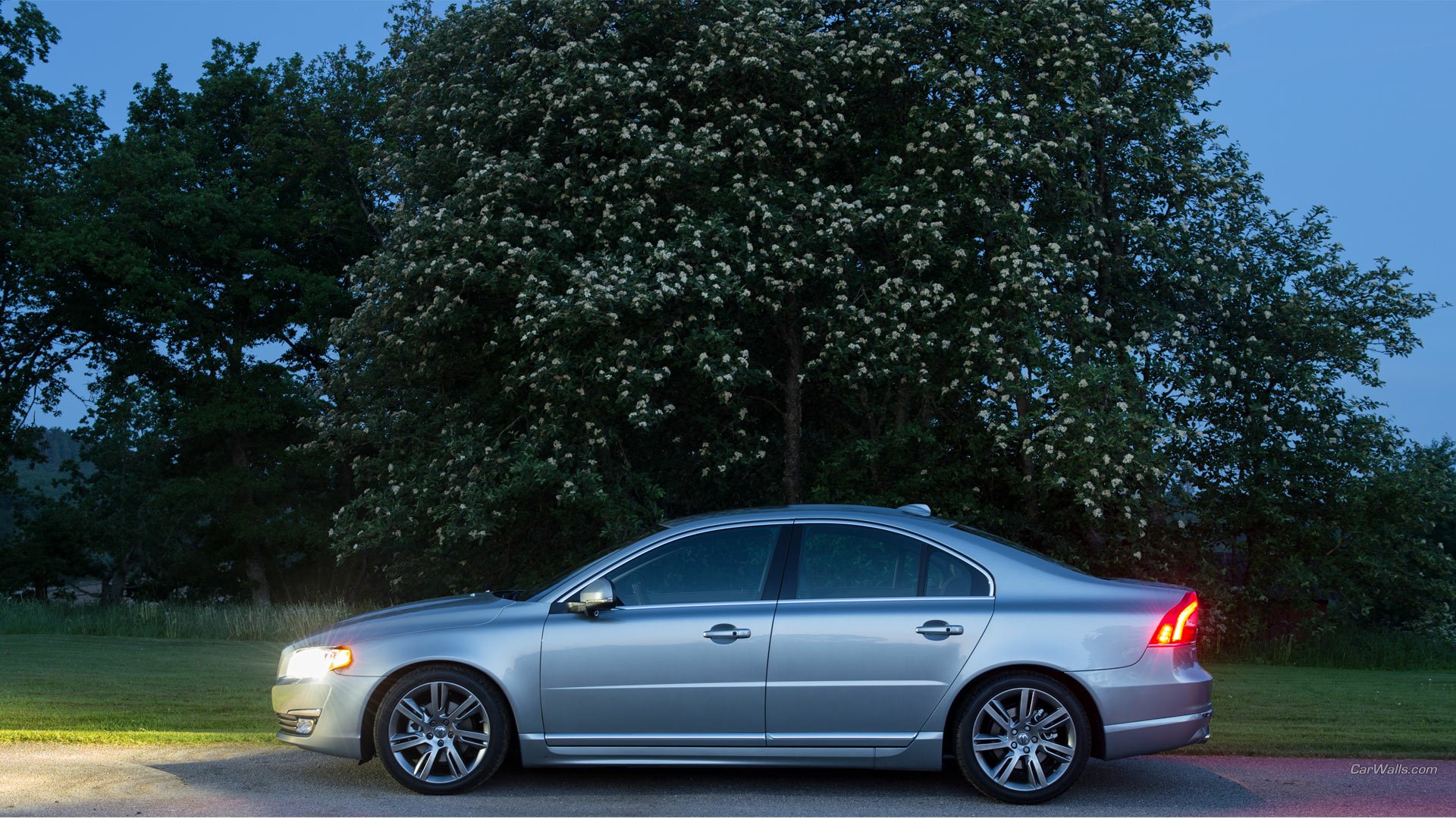 Download Vehicle Volvo S80 HD Wallpaper