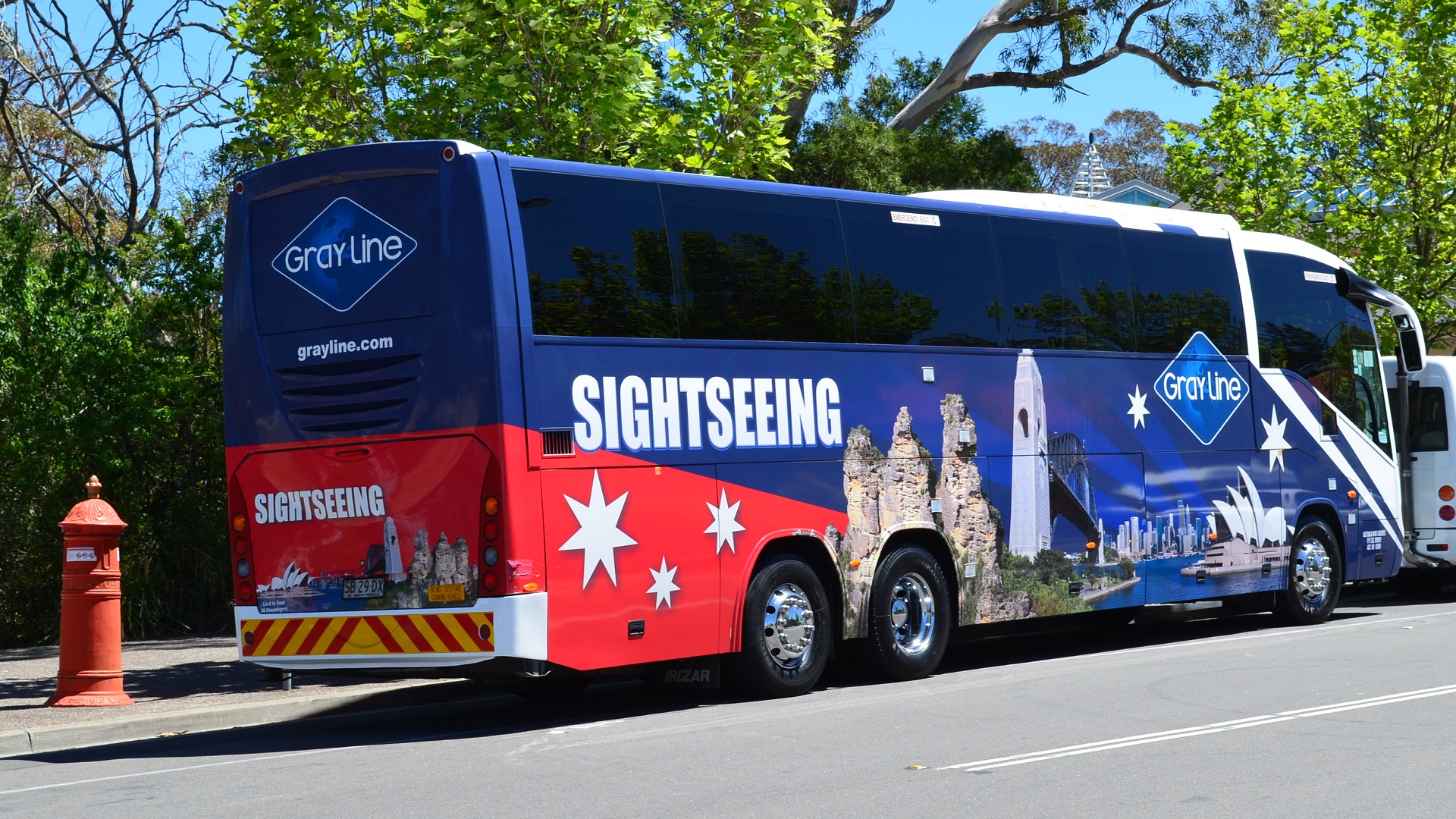 Gray Line Sightseeing Coach At Katoomba Nsw 高清壁纸 桌面背景 19x1080
