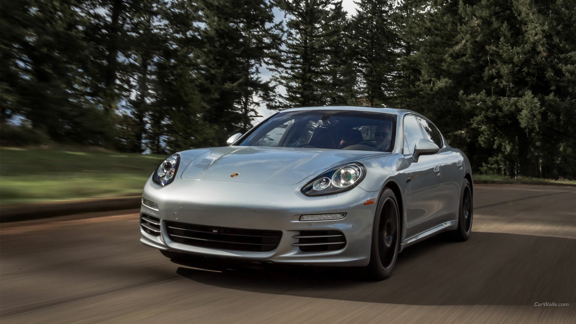 Download Vehicle Porsche Panamera 4S HD Wallpaper