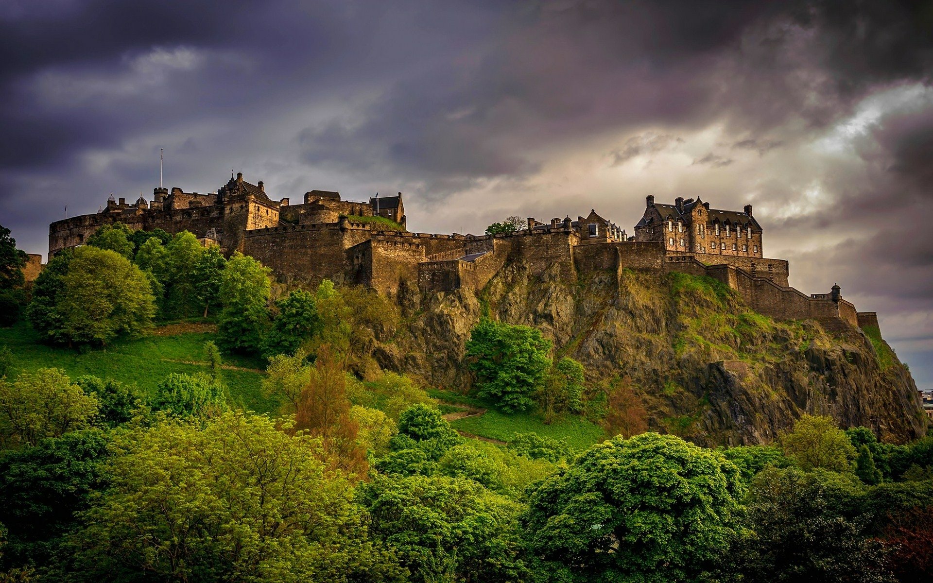 10+ Edinburgh Castle HD Wallpapers and Backgrounds