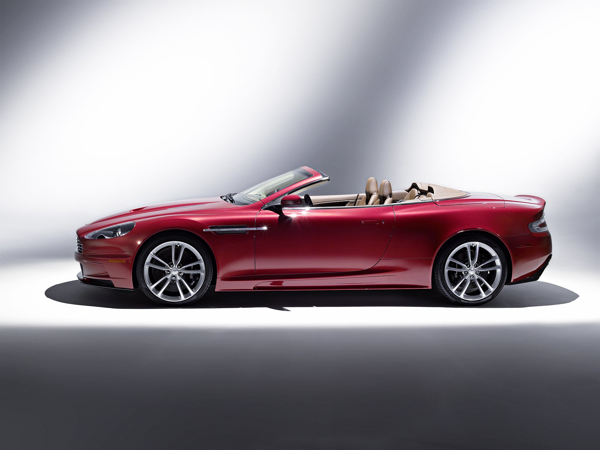 Download Aston Martin DBS Volante Aston Martin Vehicle Aston Martin DBS HD Wallpaper
