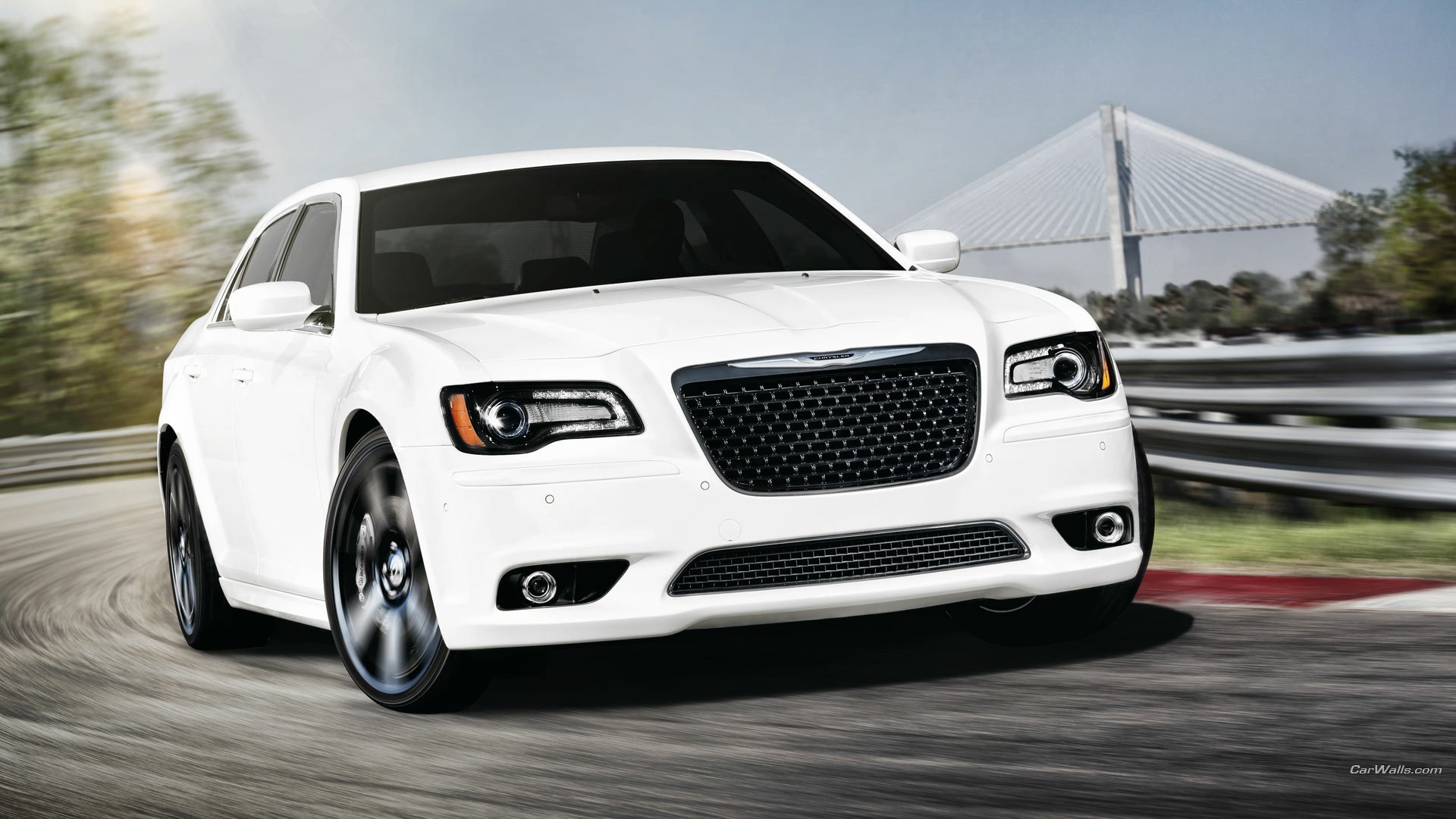 Download Vehicle Chrysler 300 SRT8 HD Wallpaper