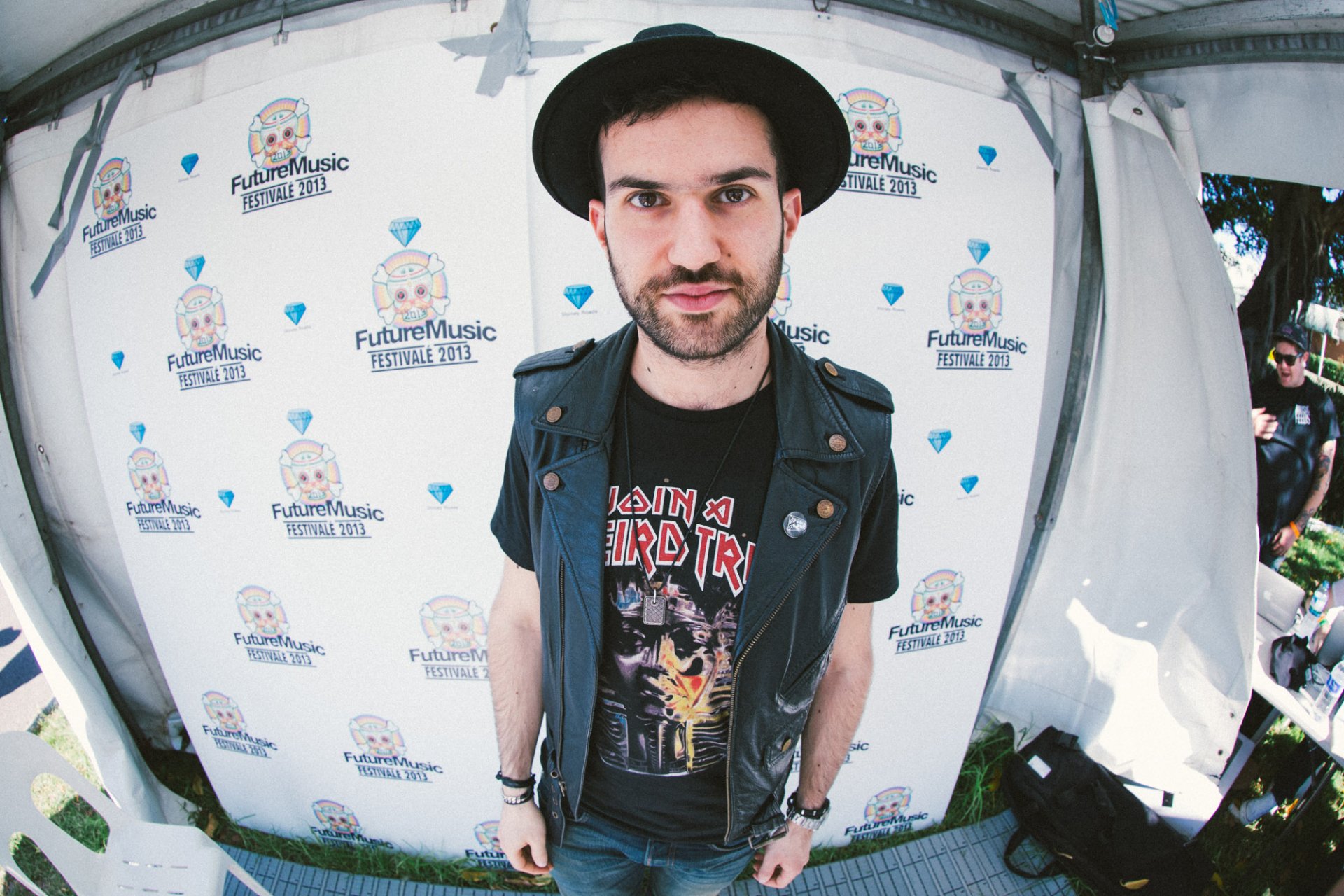 Download Music A-Trak HD Wallpaper