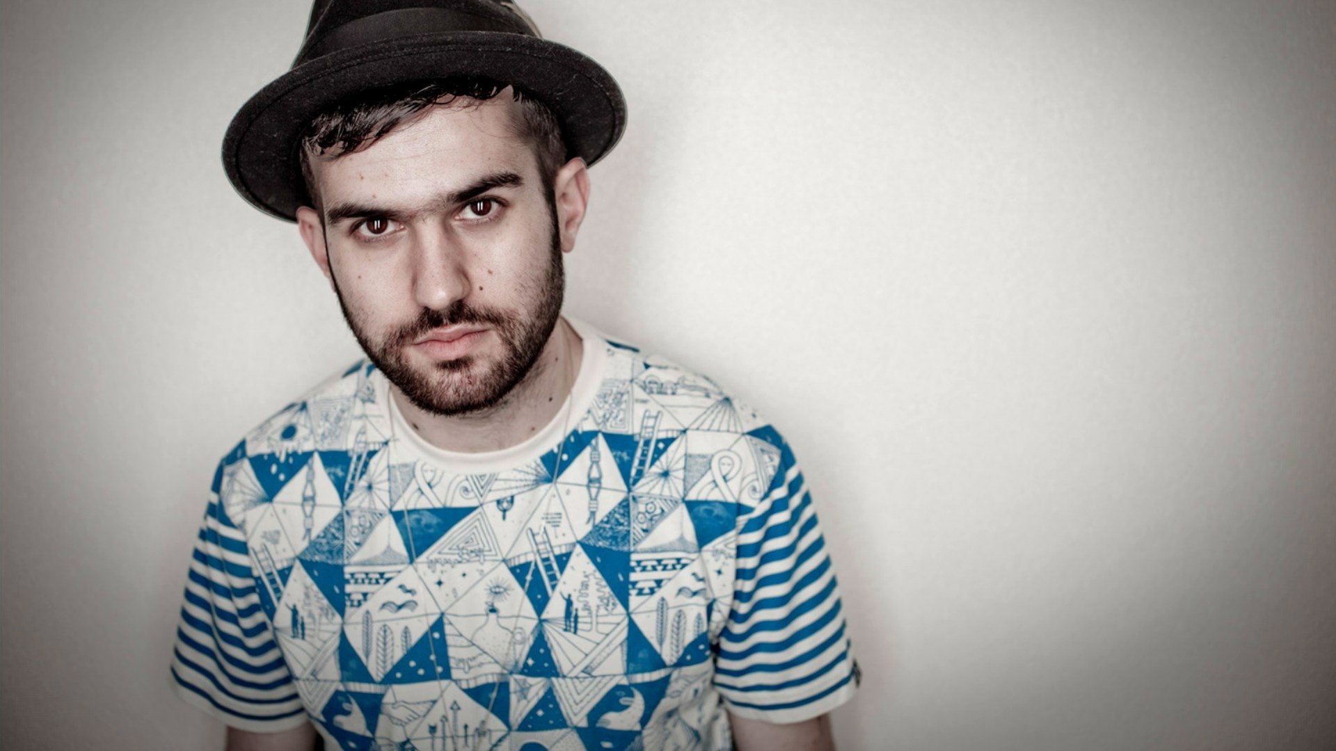 Download Music A-Trak HD Wallpaper
