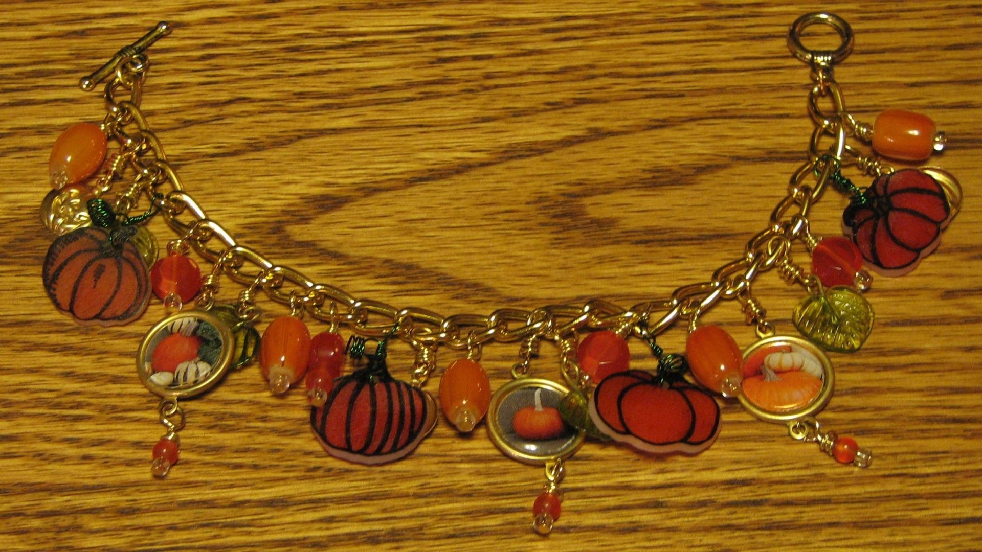 Download Man Made Bracelet HD Wallpaper