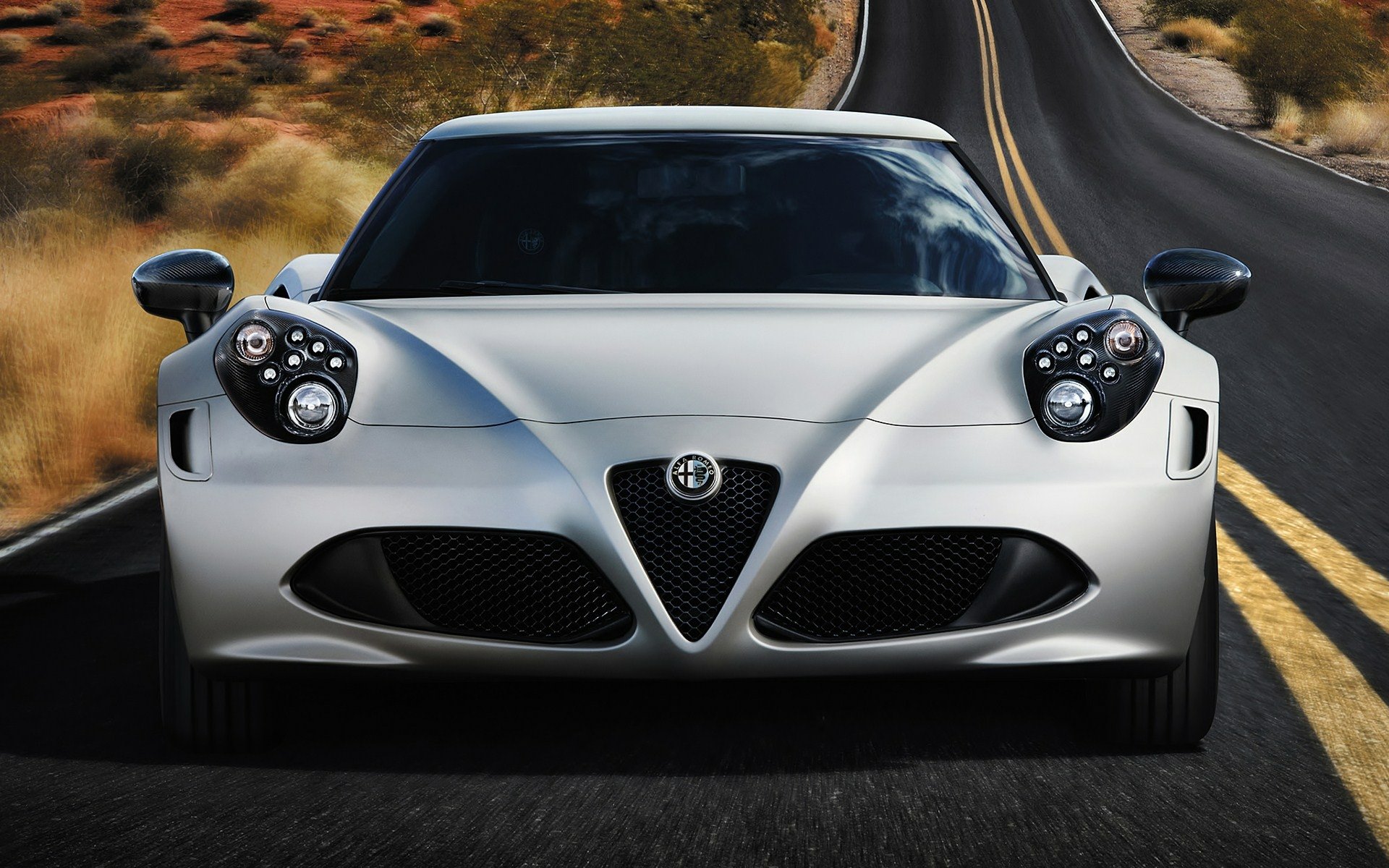Download Vehicle Alfa Romeo 4C HD Wallpaper