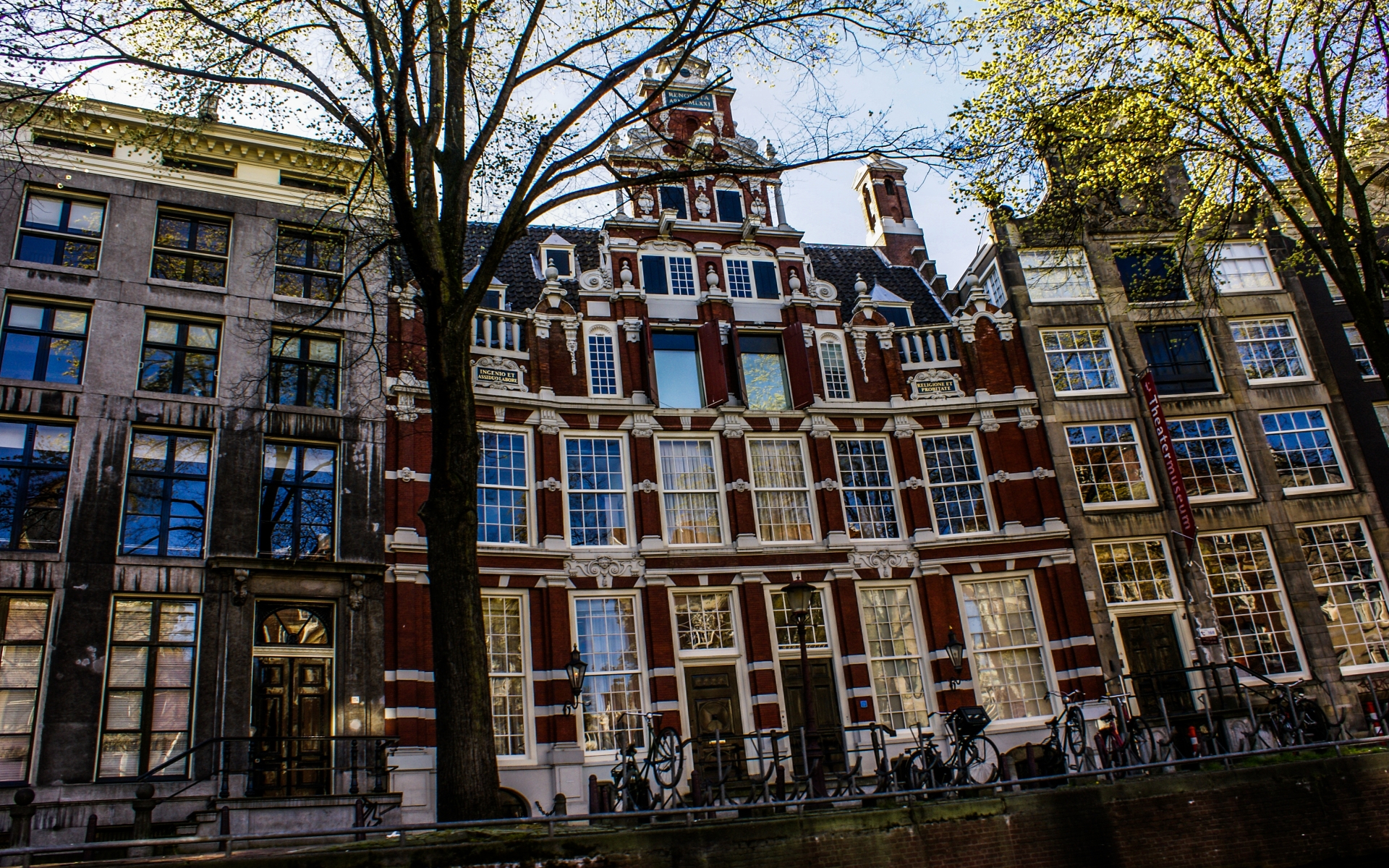 Man Made Amsterdam HD Wallpaper | Background Image