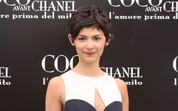French actress Celebrity Audrey Tautou HD Desktop Wallpaper | Background Image