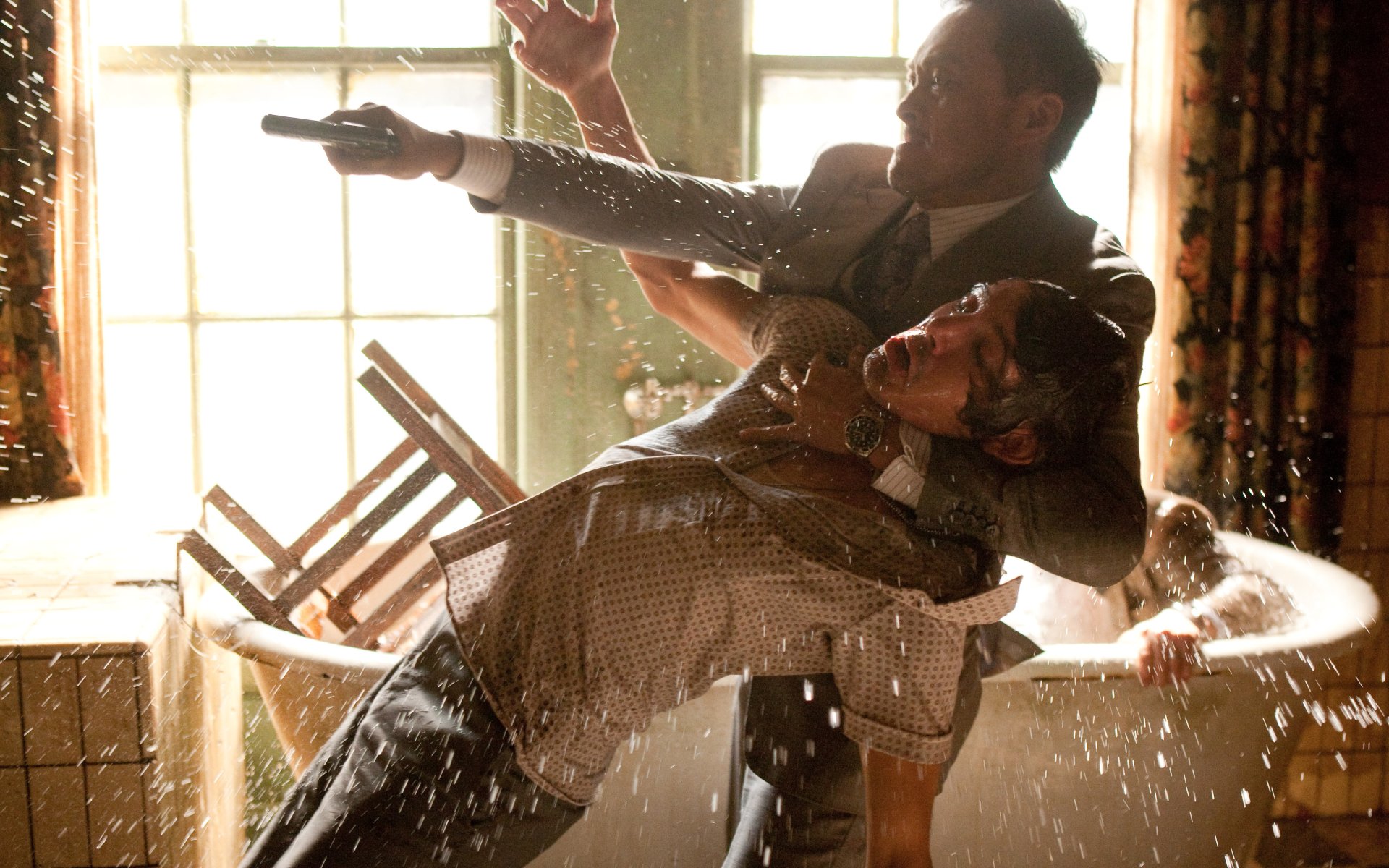 4K Ultra HD desktop wallpaper featuring Ken Watanabe as Saito and Cillian Murphy as Robert Fischer in an intense scene from the movie Inception.