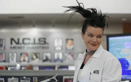 Abby Sciuto Pauley Perrette TV Show NCIS HD Desktop Wallpaper | Background Image