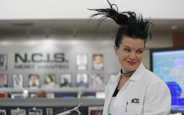 Abby Sciuto Pauley Perrette TV Show NCIS HD Desktop Wallpaper | Background Image
