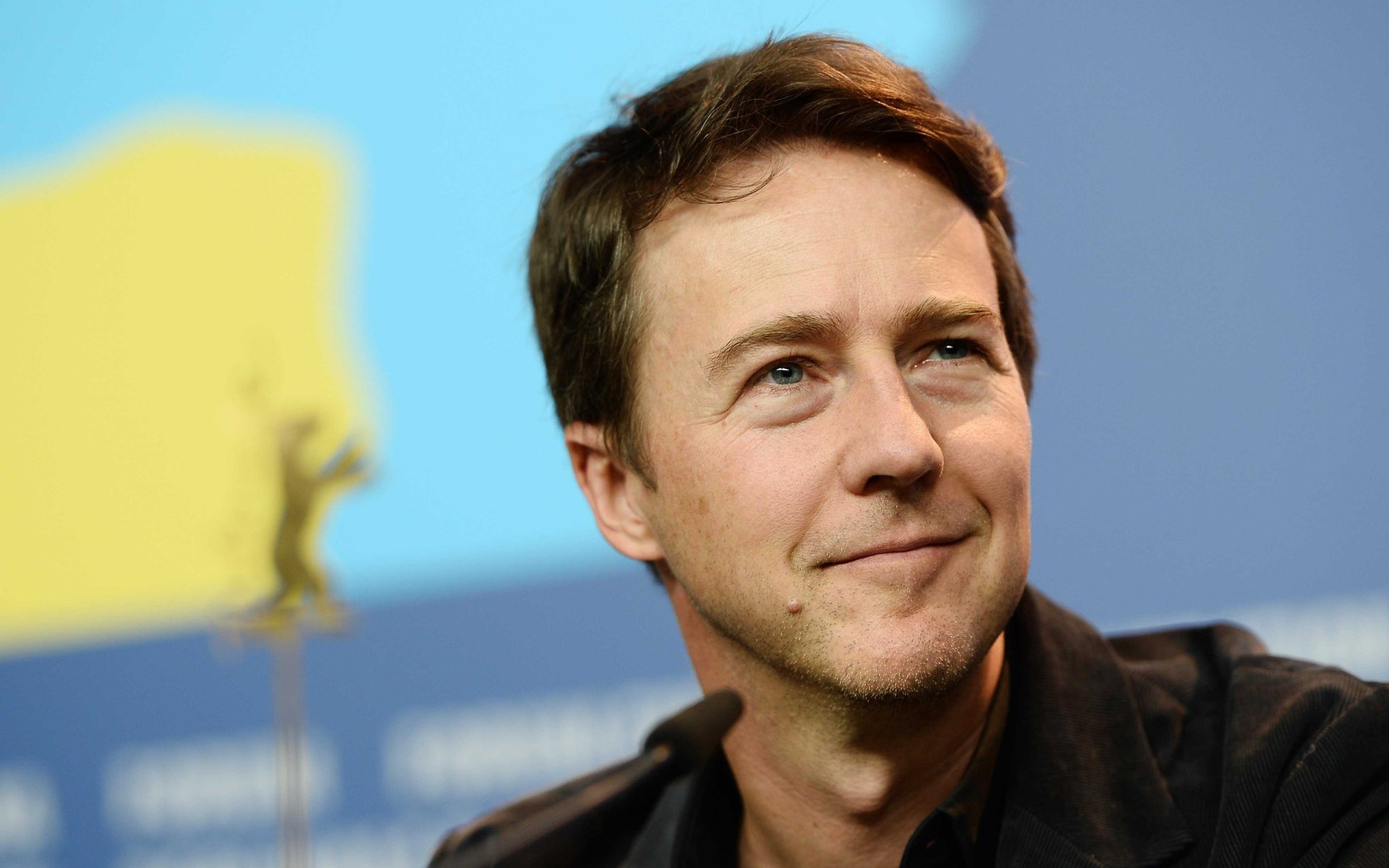 Download American Actor Celebrity Edward Norton HD Wallpaper