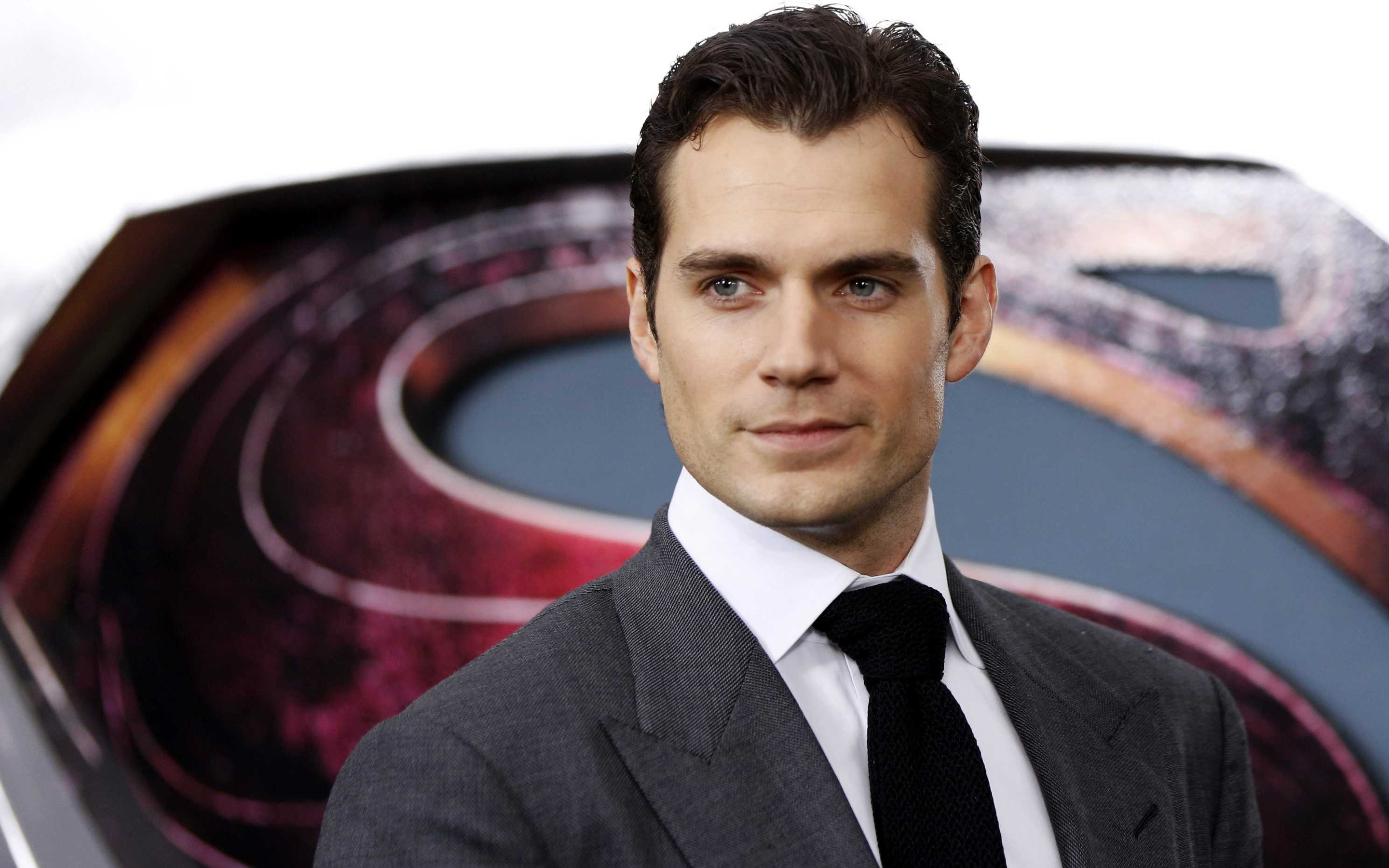 Henry Cavill as Superman HD wallpapers free download