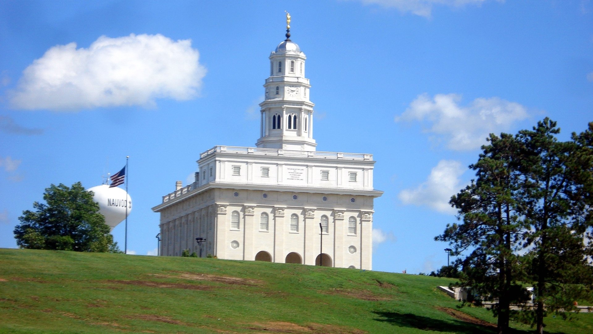 Download Religious Nauvoo Temple HD Wallpaper