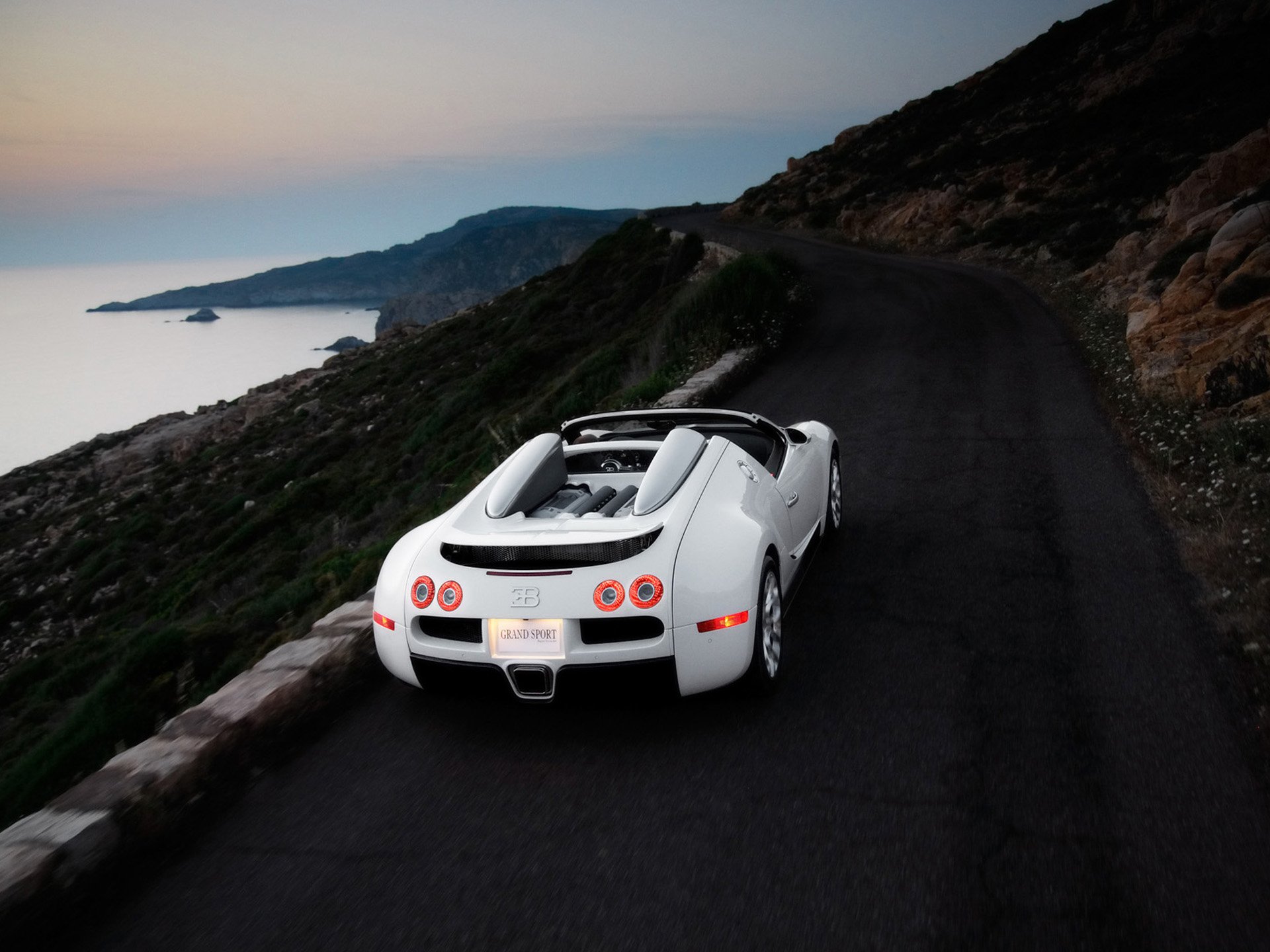 Download Bugatti Vehicle Bugatti Veyron 16.4 Grand Sport HD Wallpaper