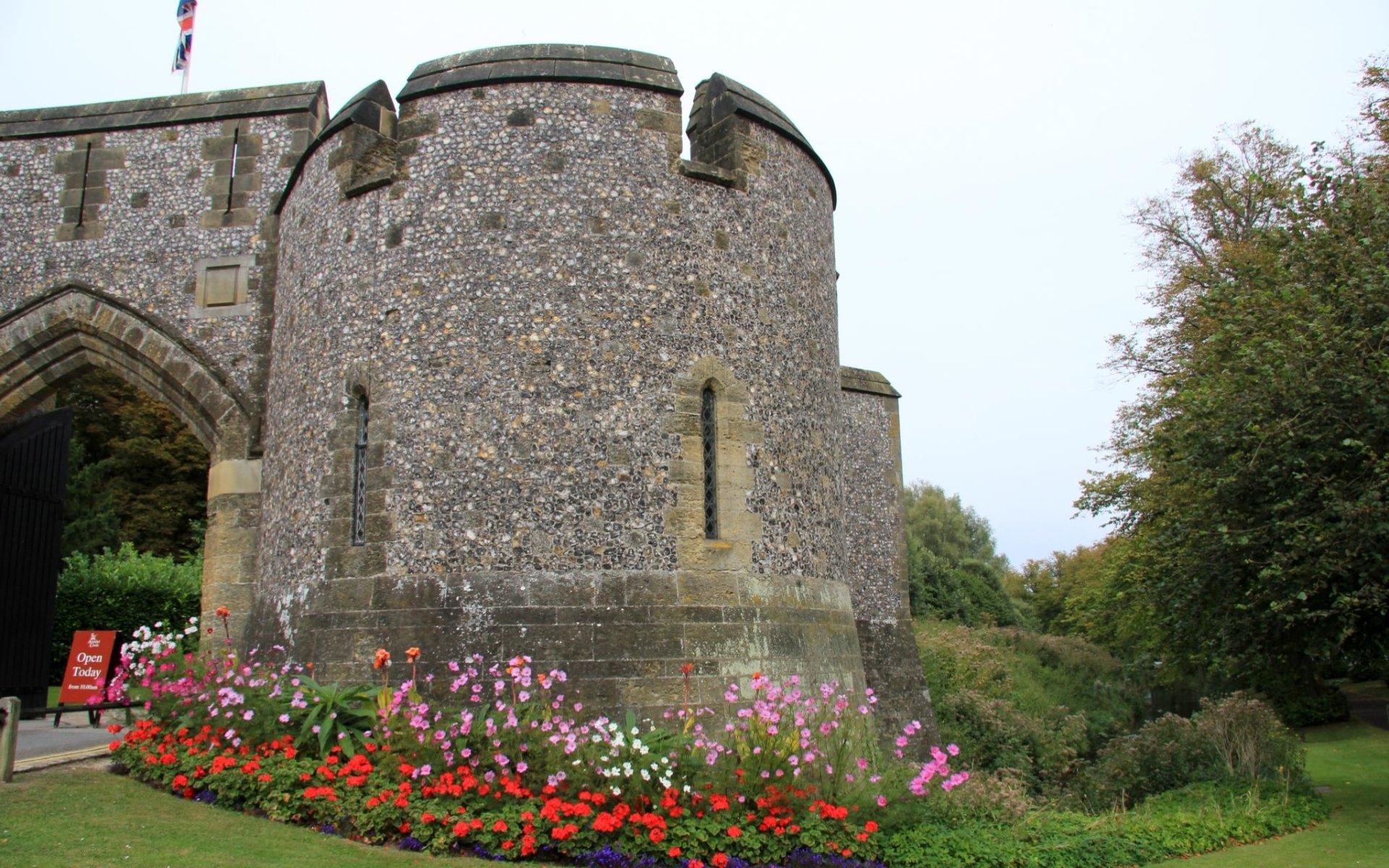 Download Man Made Arundel Castle HD Wallpaper