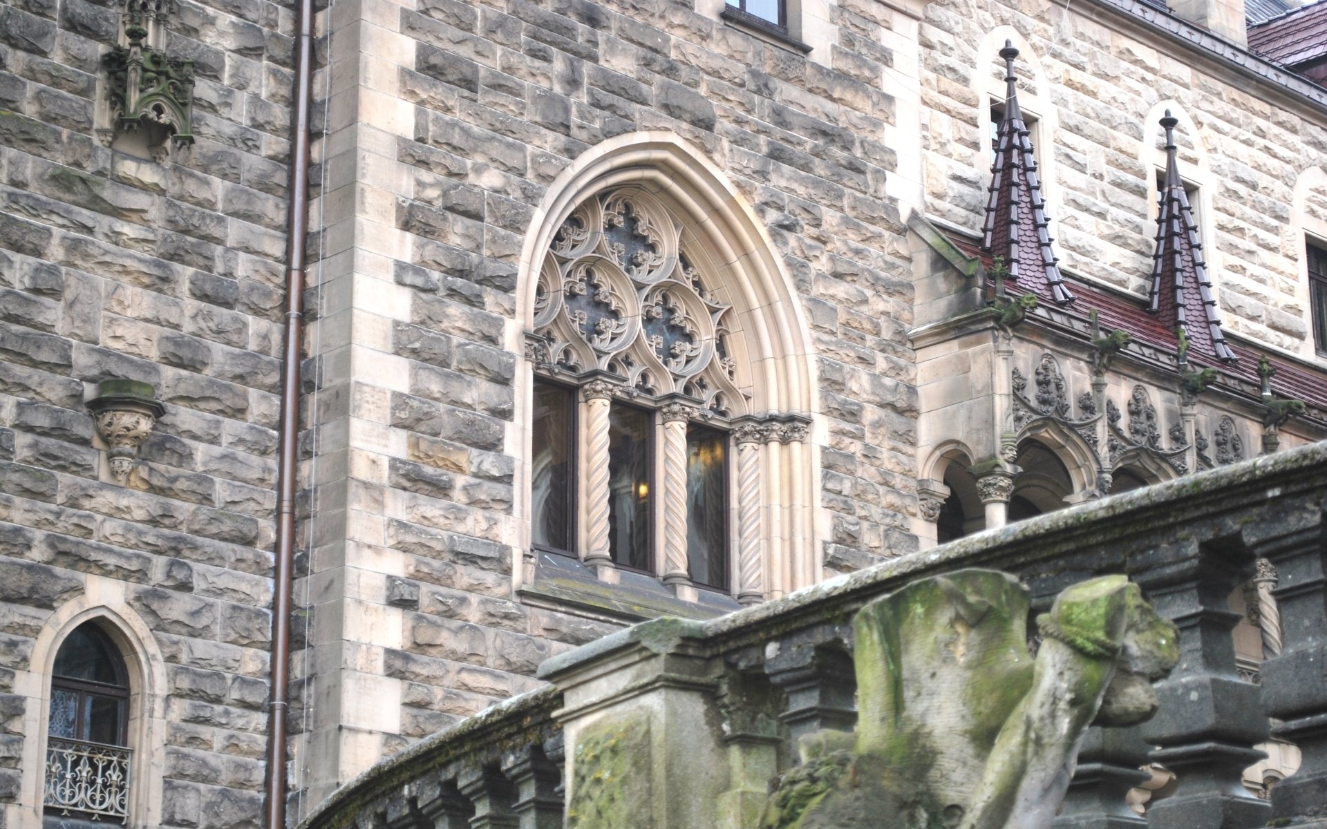 Download Man Made Moszna Castle HD Wallpaper