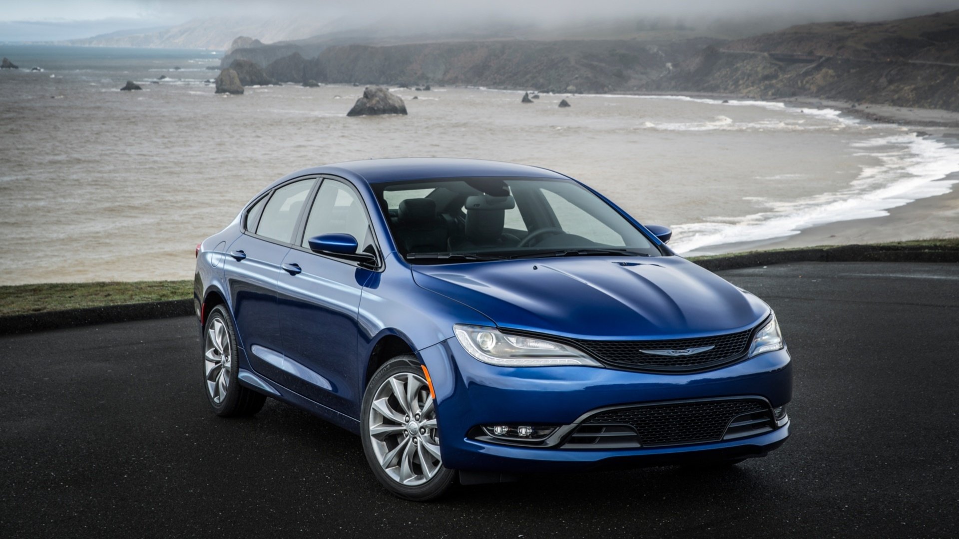 Chrysler 200 HD Wallpaper