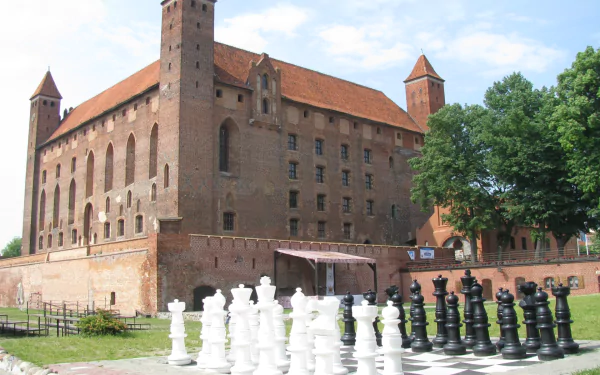 man made Gniew Castle HD Desktop Wallpaper | Background Image