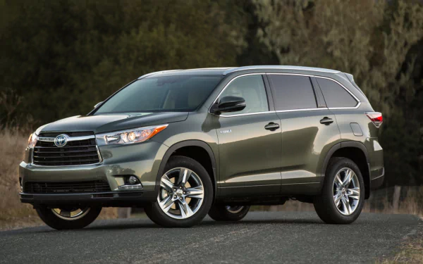 vehicle Toyota Highlander Hybrid HD Desktop Wallpaper | Background Image