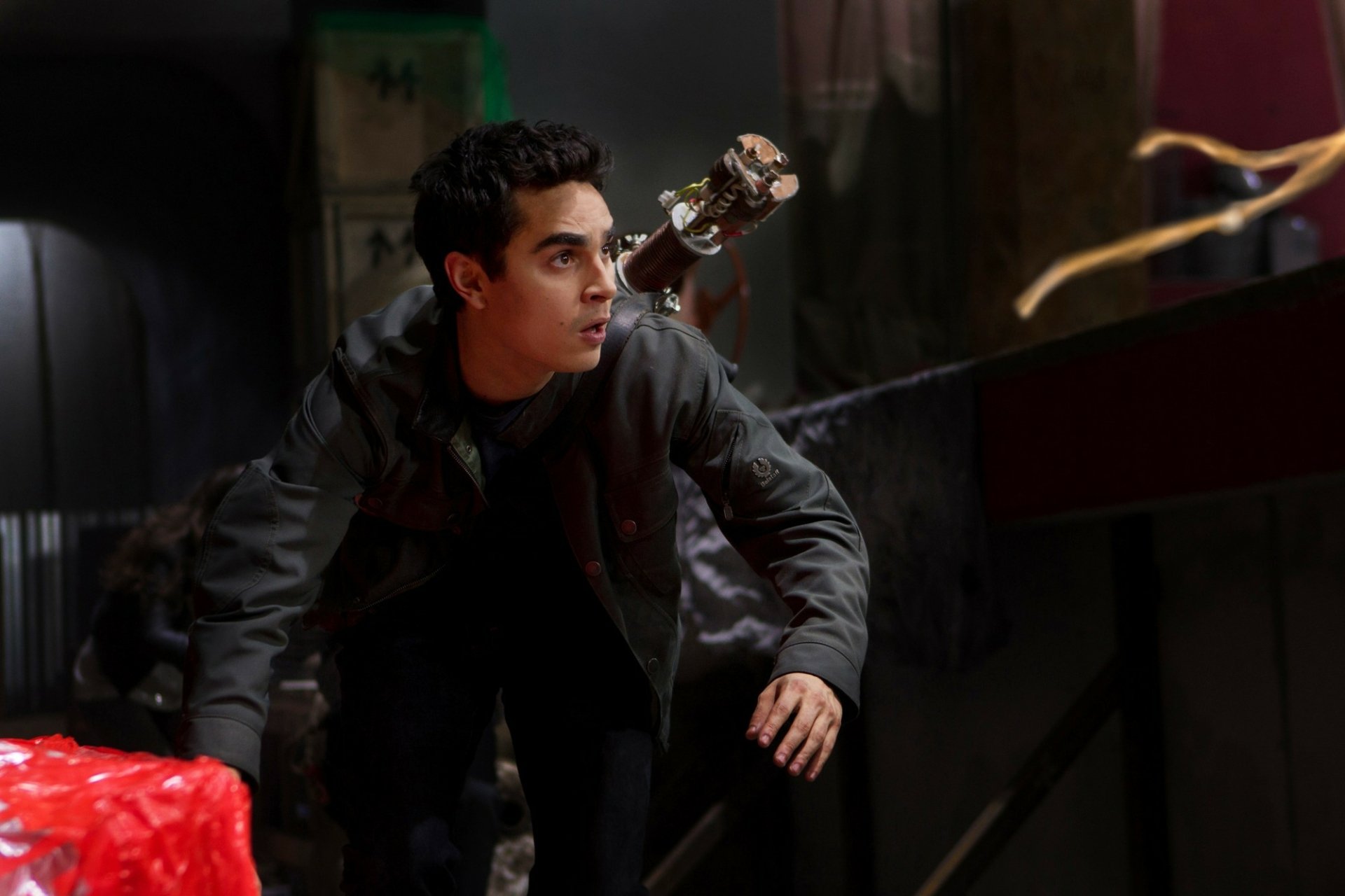 Download Movie The Darkest Hour (2011) HD Wallpaper