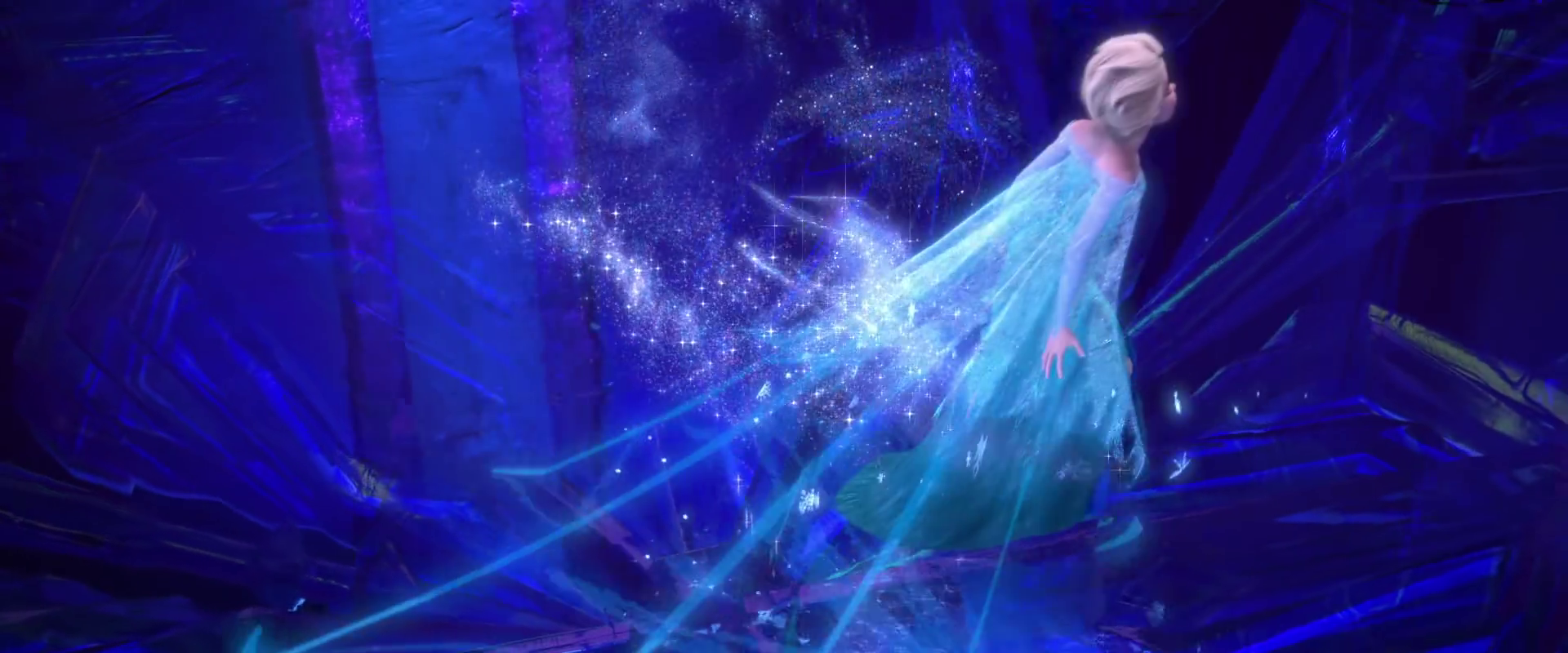 Elsa's Enchanted Moment | HD Frozen Movie Wallpaper | 1920x800 ...