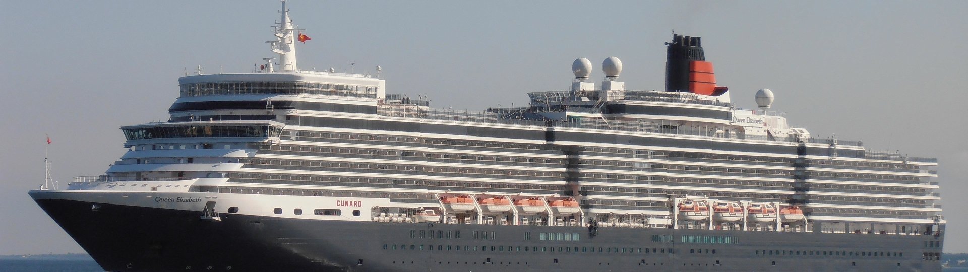 Download Cruise Ship Vehicle Queen Elizabeth HD Wallpaper