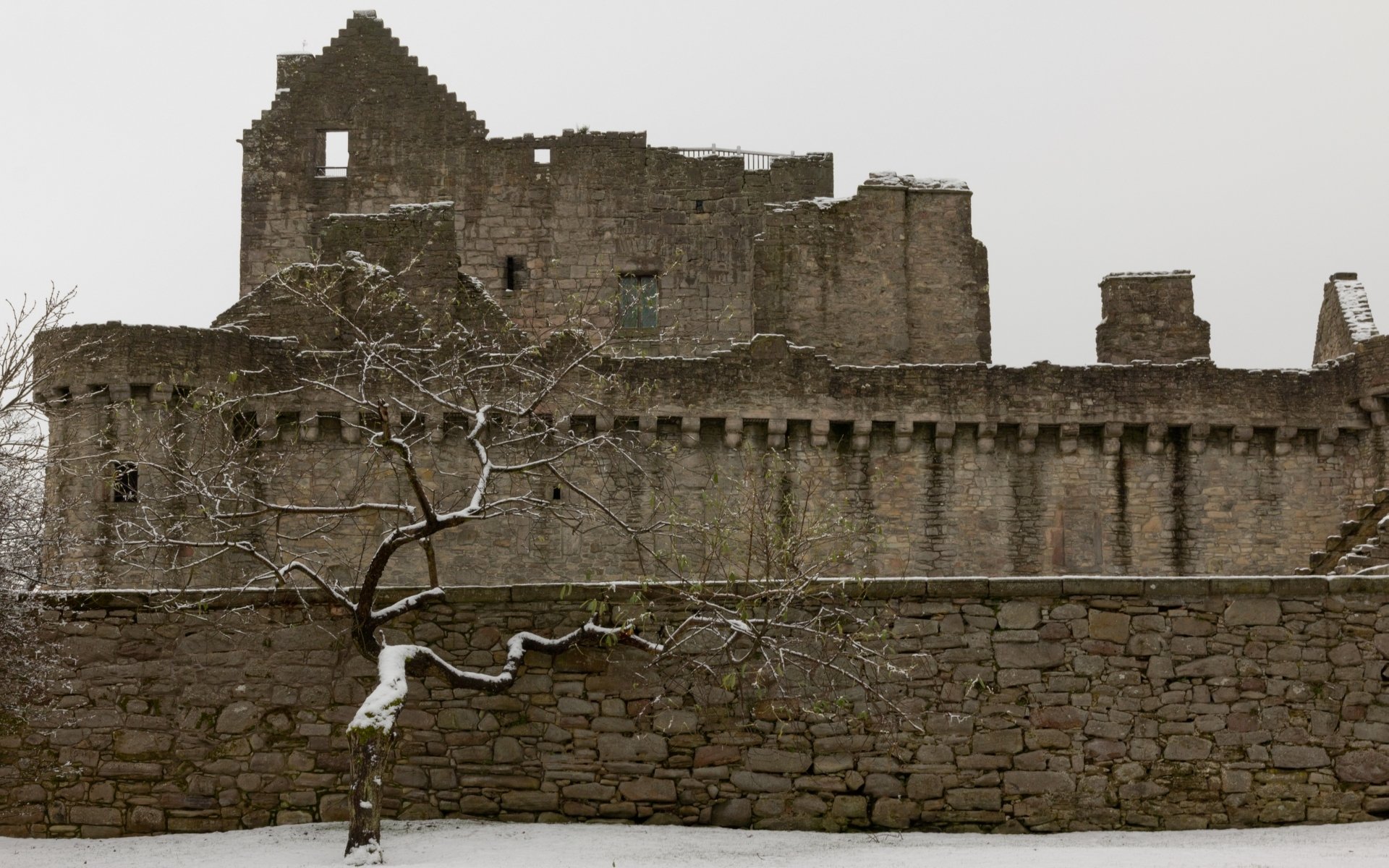 Download Man Made Craigmillar Castle HD Wallpaper