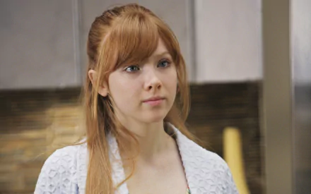 American actress Celebrity Molly Quinn HD Desktop Wallpaper | Background Image
