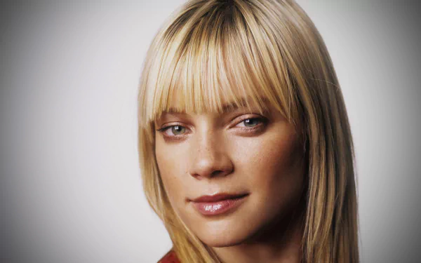 American actress Celebrity Amy Smart HD Desktop Wallpaper | Background Image