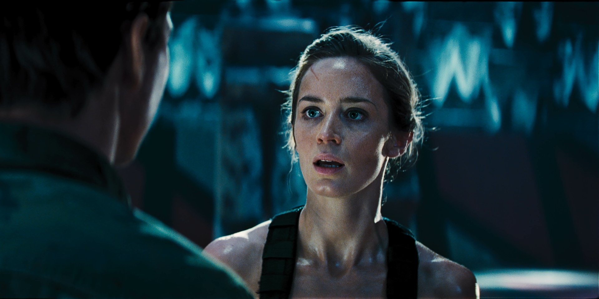 emily blunt edge of tomorrow muscles