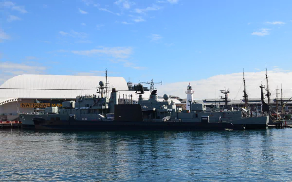  HMAS Vampire with HMAS Onslow (National Maritime Museum)