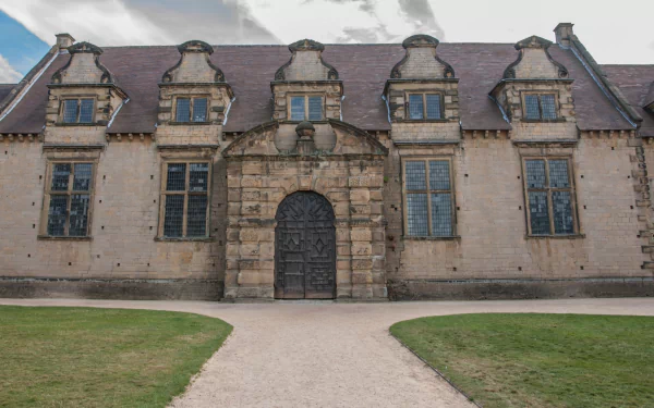 man made Bolsover Castle HD Desktop Wallpaper | Background Image