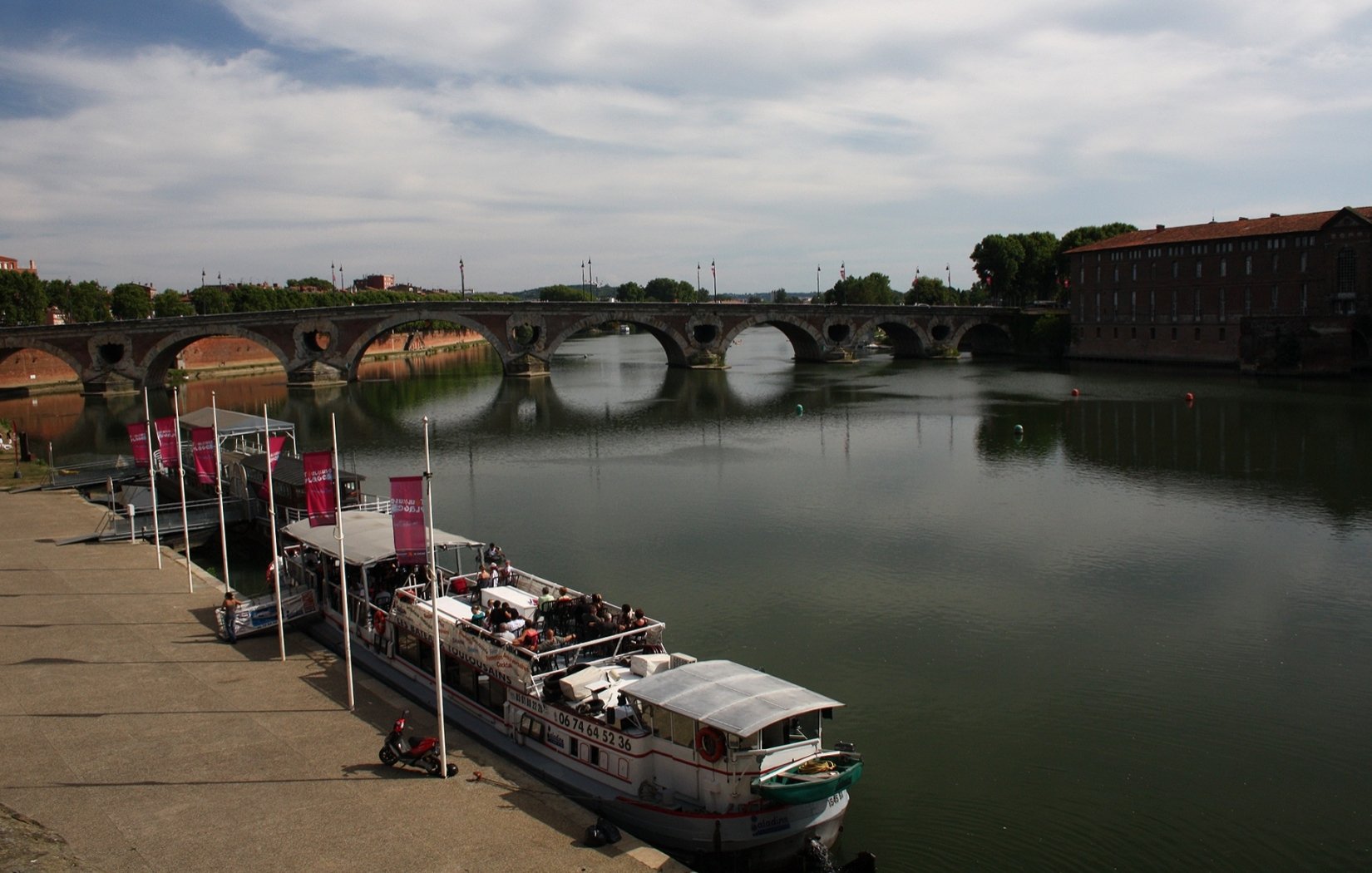 Download Man Made Pont Neuf, Toulouse Wallpaper