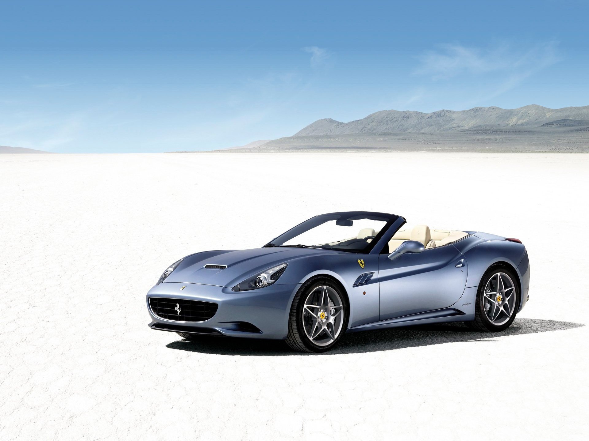 Download Ferrari Vehicle Ferrari California HD Wallpaper