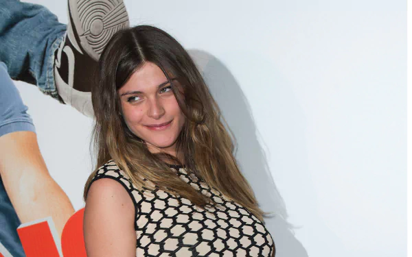 Italian model woman Elisa Sednaoui HD Desktop Wallpaper | Background Image