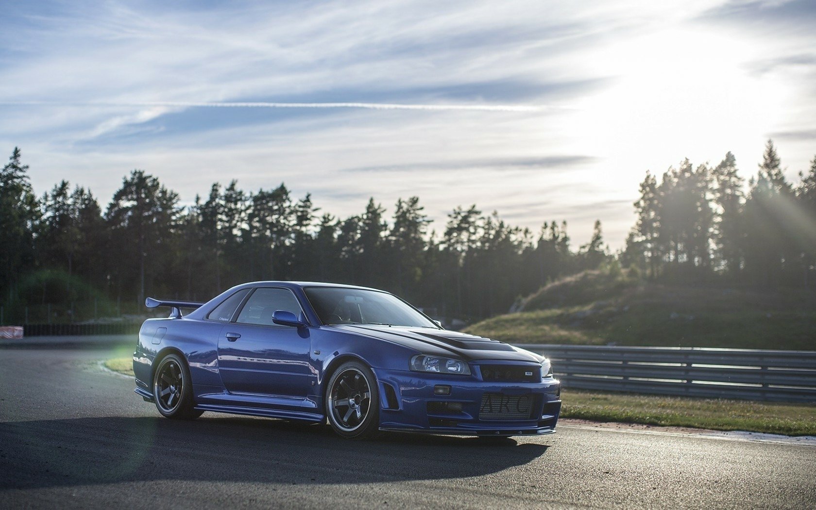 Nissan Skyline R34 Wallpaper And Background Image 1680x1050